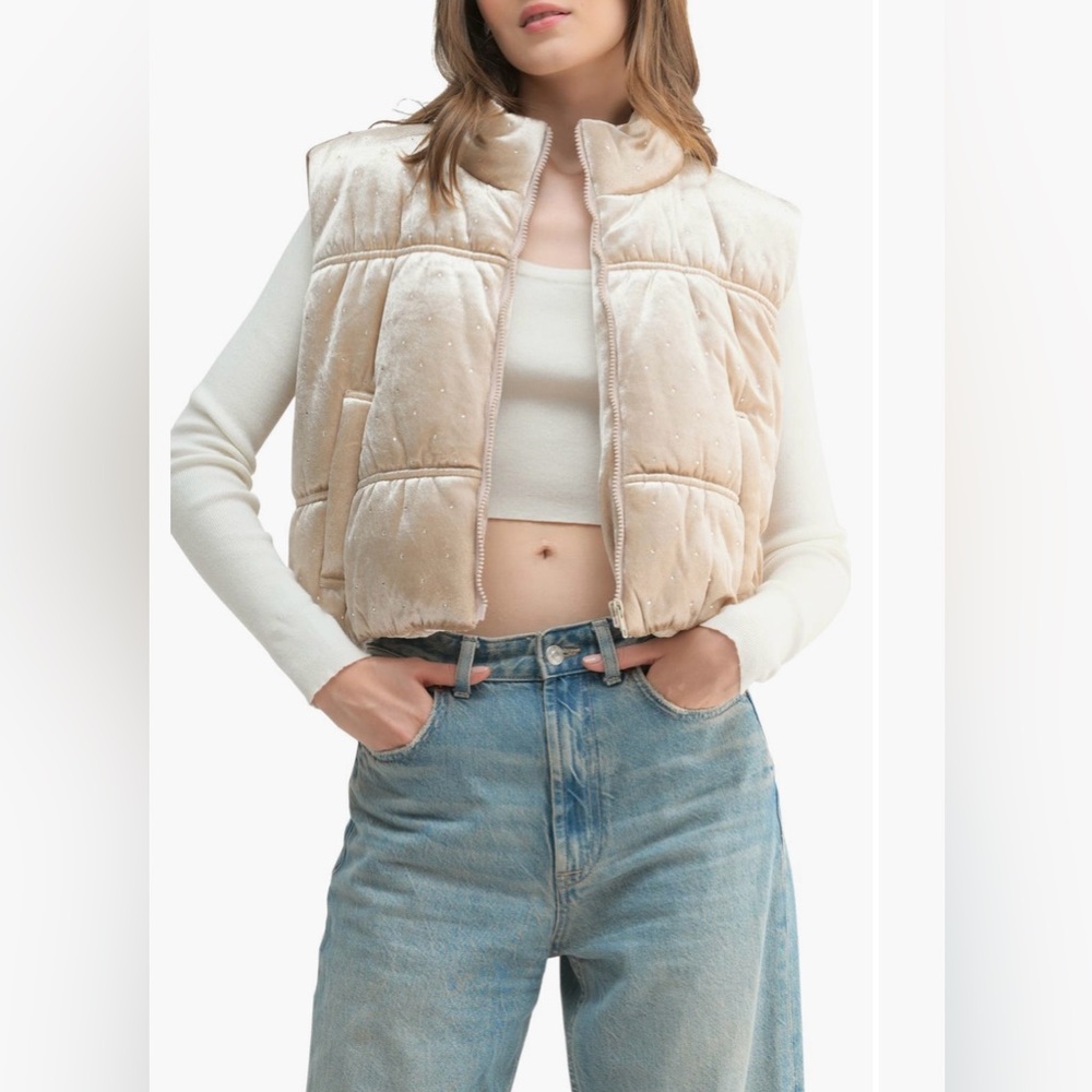 NWT✨  All in Favor Rhinestone Velvet Quilted Vest Stand-Up Collar, size large